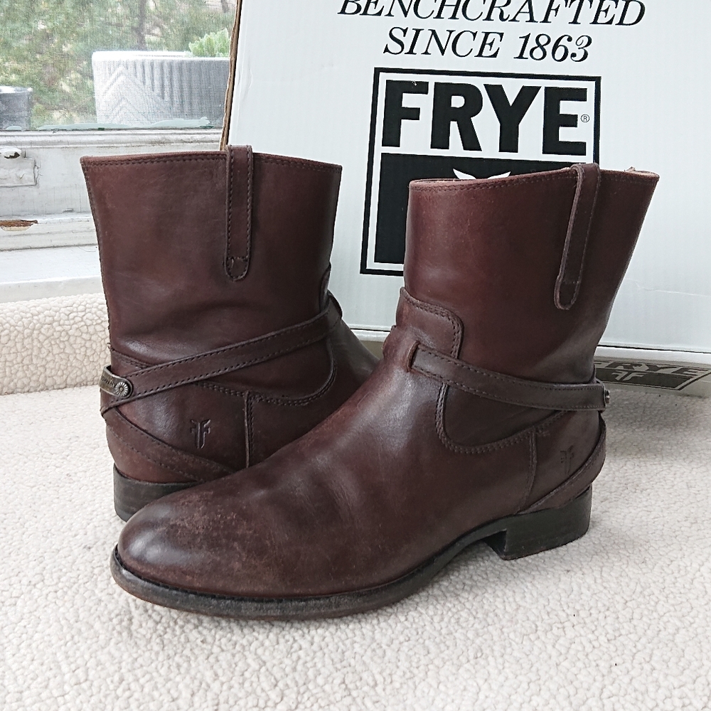 Frye "Lindsay Plate" Short Leather Harness Boot